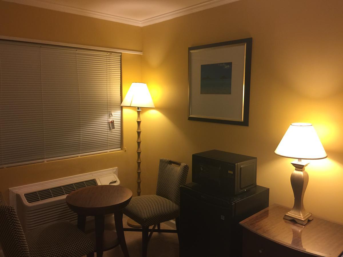 Dragon Inn & Suites Fayette 外观 照片