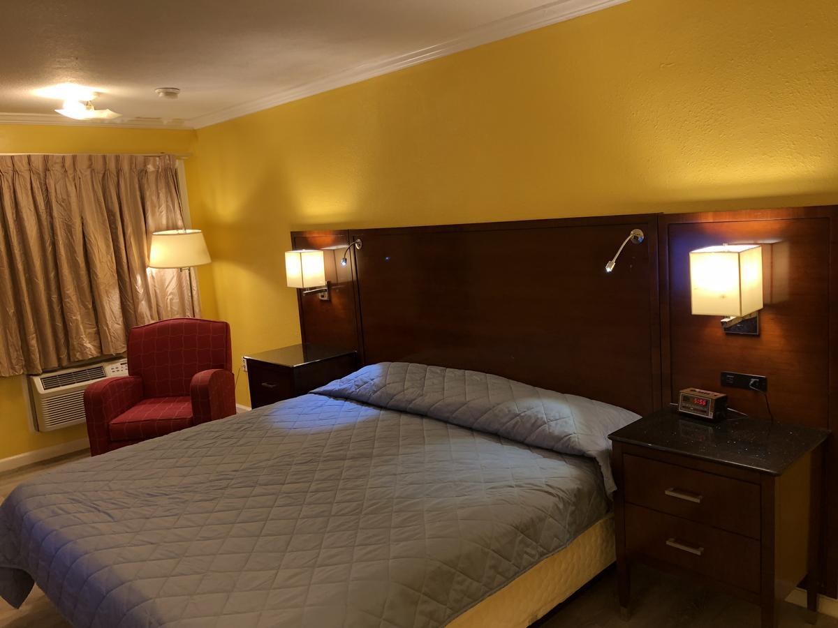 Dragon Inn & Suites Fayette 外观 照片